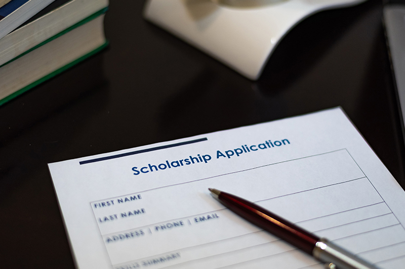 Up to HK$32,000 Scholarships for Each Student (Additional Criteria Applies)